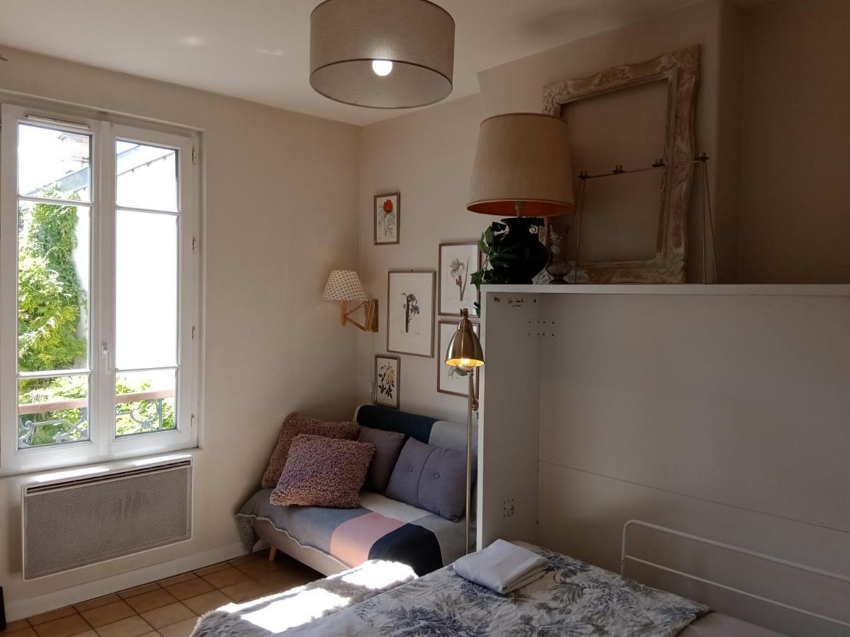 Paris Authentic House Small, Bright And Calm Studio エクステリア 写真