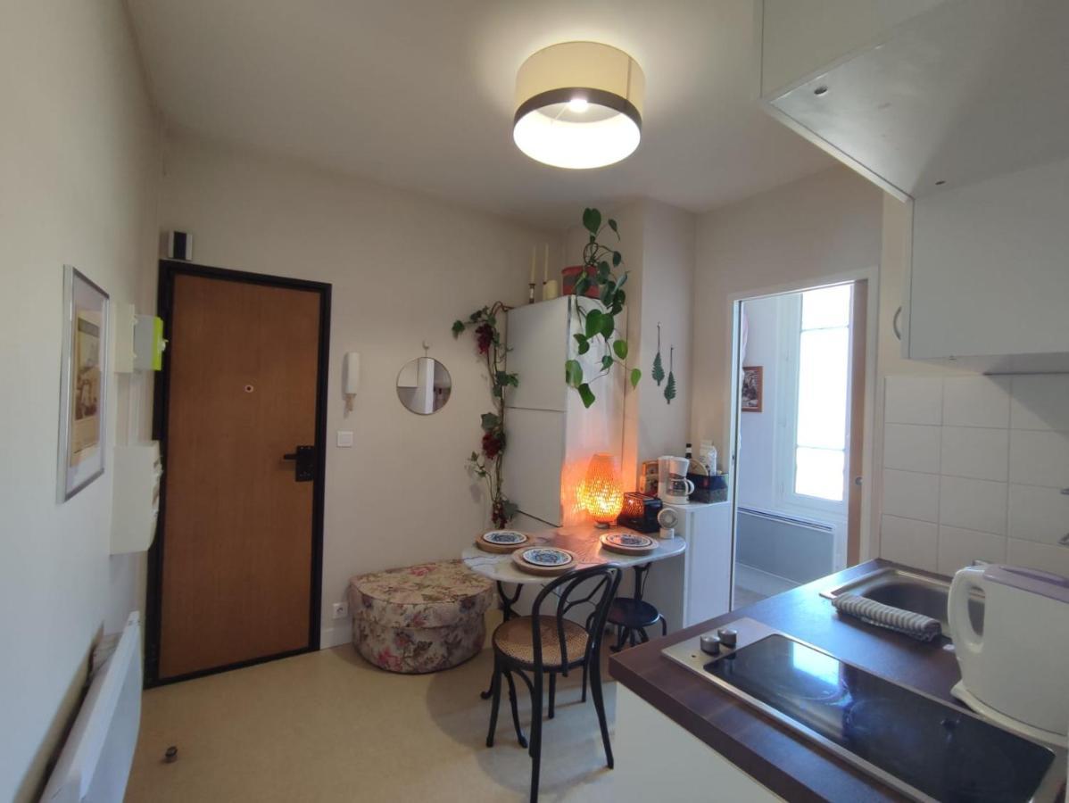 Paris Authentic House Small, Bright And Calm Studio エクステリア 写真