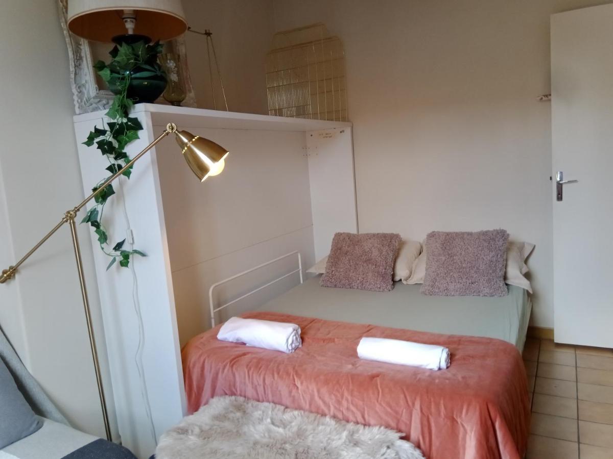 Paris Authentic House Small, Bright And Calm Studio エクステリア 写真