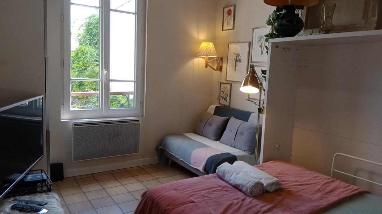 Paris Authentic House Small, Bright And Calm Studio エクステリア 写真